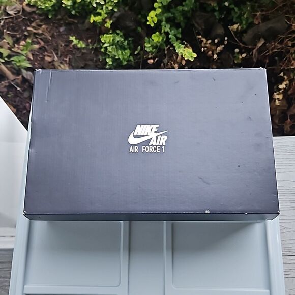 NIKE WOMENS AF1 LOW SHADOW GO THE EXTRA SMILE limited edition NEW sneaker Size 8 - Picture 5 of 15